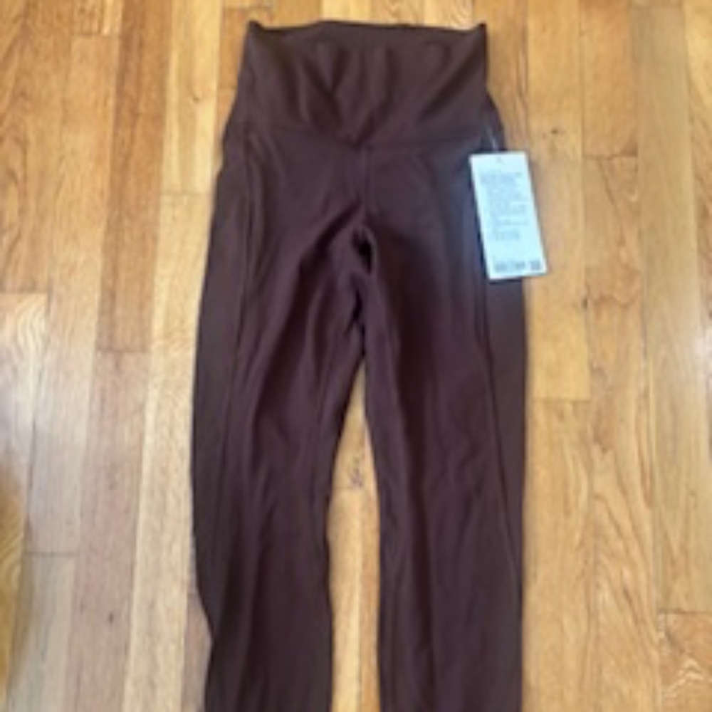 Lululemon Align 25" with pockets brown